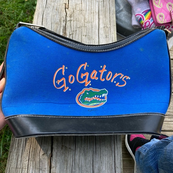 BUNDLE - Florida Gators 🐊 Purse & Shirt Size Large - Picture 5 of 14